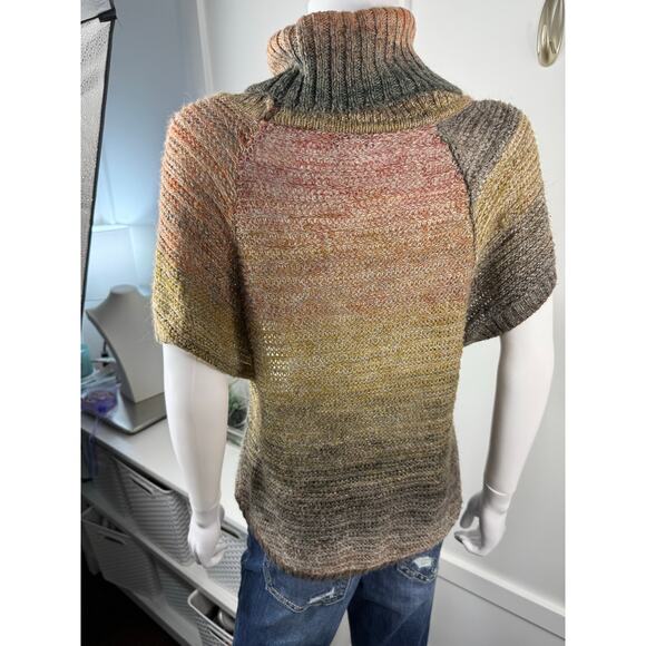 Beautiful Christopher & Banks Sweater Size M - Picture 3 of 5